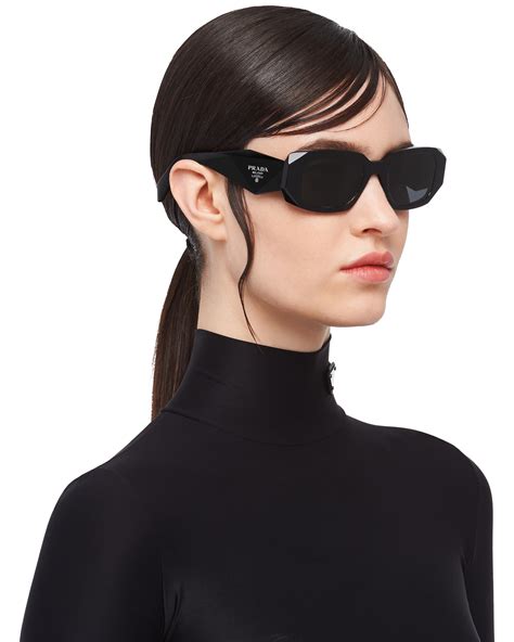 gafas de sol prada runway|lentes de sol prada mujer.